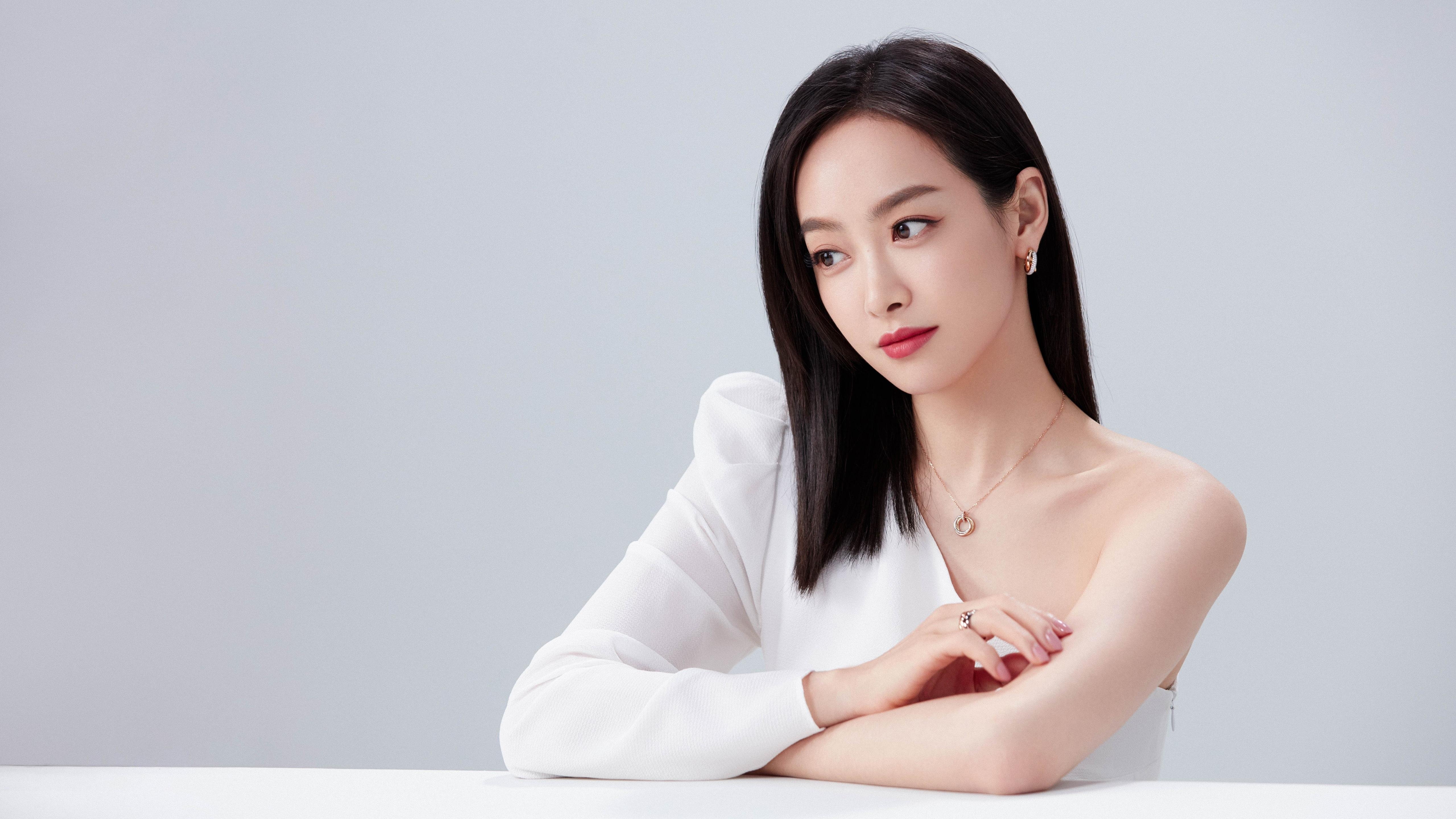 奥预赛中国女足迎战 球迷齐声呐喊助威，中国女足奥预赛视频
